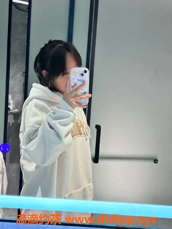 成都楼凤资源信息,成都萌萌，15岁165cm匀称萌妹，服务优质