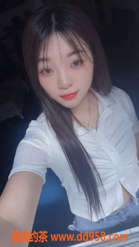 中山楼凤-顺德大良优质服务，400元洗吹做，双人体验