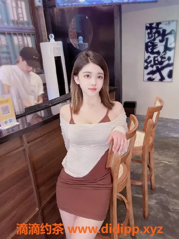 无锡楼凤-梁溪区高颜值杨西西，160cm/47kg，1200/P起