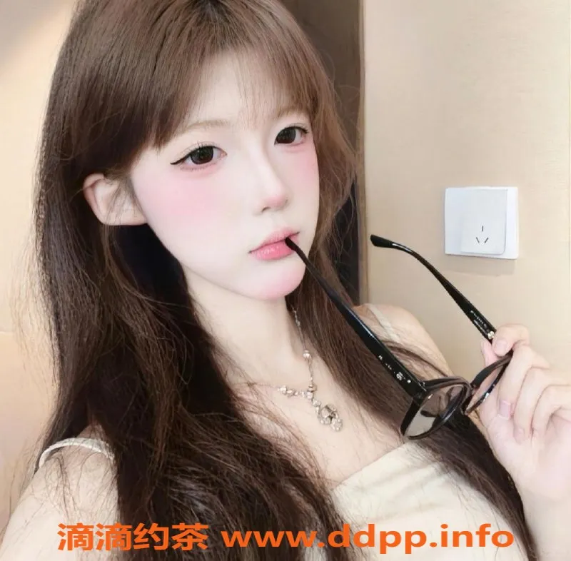 常州楼凤-武进国宾府柔柔，175cm大长腿，1000元起