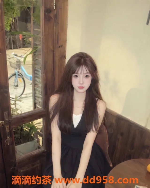 无锡楼凤-刘珊珊，上门区高颜值嫩妹，服务多样