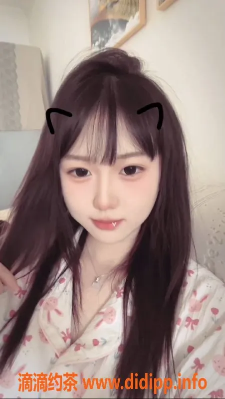 扬州楼凤-泰州海陵酥酥，颜值9.75，服务超赞