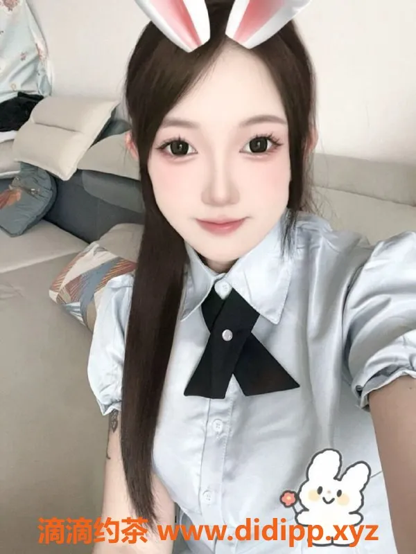 常州楼凤-武进可乐，163cm嫩妹，陪浴服务仅需600元