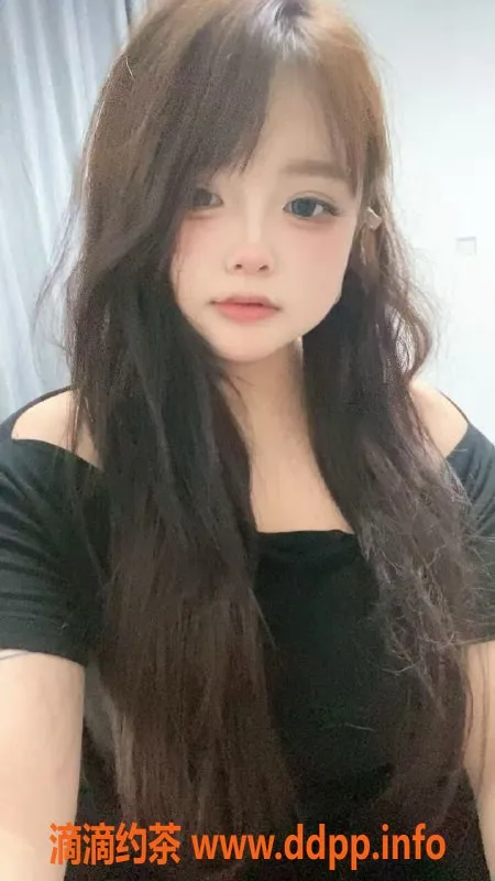 常州楼凤资源信息,新北大胸学生妹，160cm，110斤，热情服务