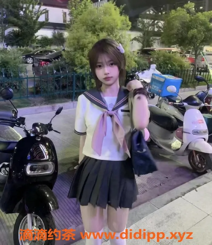 无锡楼凤-锡山区高颜值嫩妹久久，166cm/47kg，1200元起