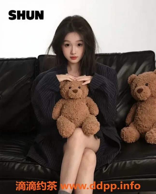 常州楼凤-武进小小涵，165高90重，陪浴、调情服务