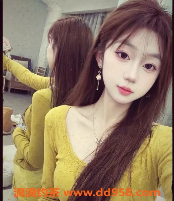 常州楼凤-武进国宾府悦悦，167身高，98体重，1000/2000课费