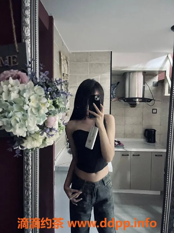 沈阳楼凤-小瑜：颜值9.51，服务态度超赞，价格600
