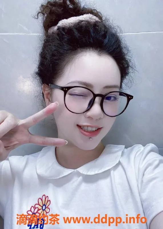 深圳楼凤资源信息,南山神奇妮，1000p高端服务来袭