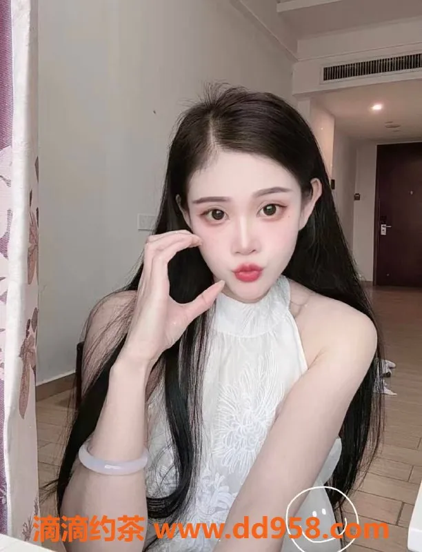 南通楼凤-开发区可乐，165cm，94斤，22岁，6p/12pp