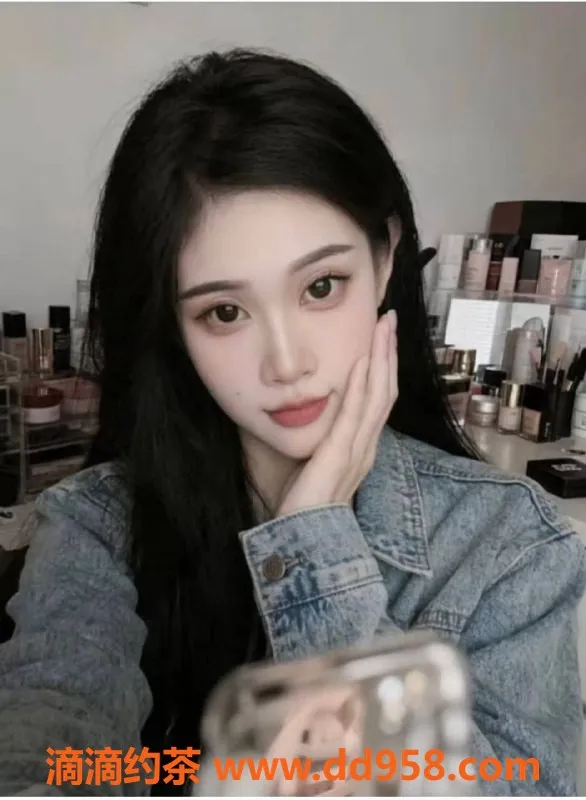 南通楼凤资源信息,开发区可乐，165cm，94斤，22岁，6p/12pp