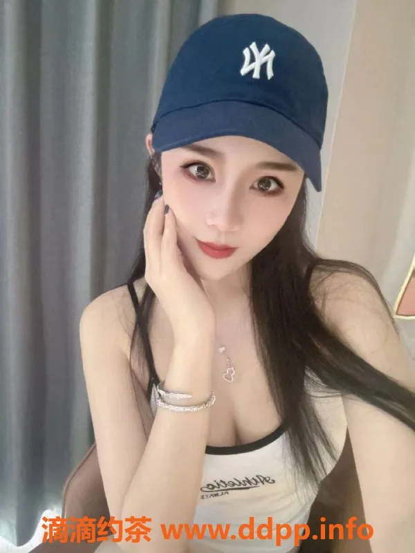 重庆楼凤资源信息,沙坪坝小雪 165cm D罩杯 26岁热情服务