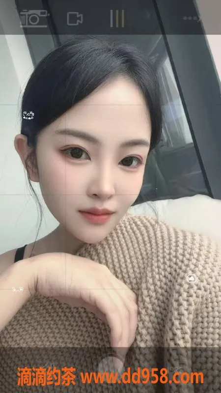 常州楼凤-可可，武进御姐，160身高，妩媚B罩，600元体验