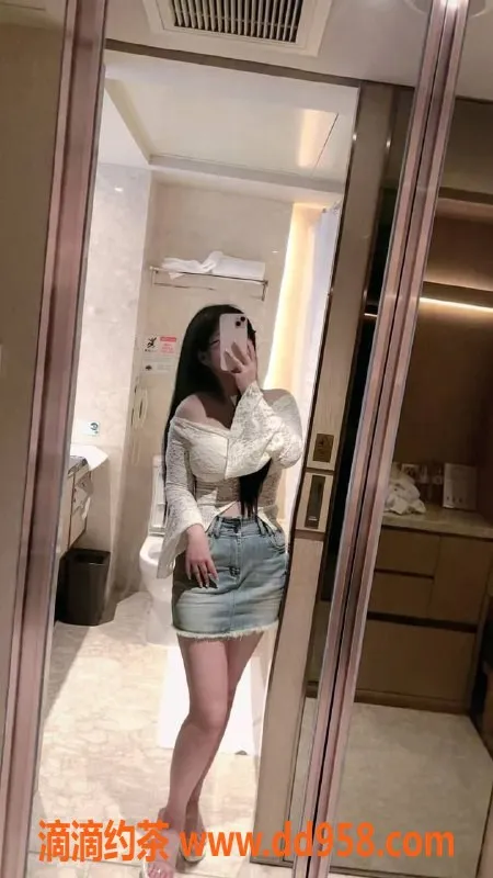 惠州楼凤-港惠谢晓晓，身材火辣，6/11超值服务