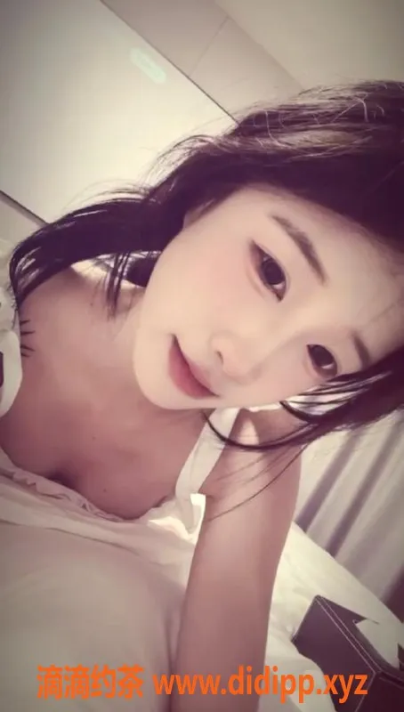 惠州楼凤-惠州小悦：18岁A罩杯，陪洗服务仅需550元