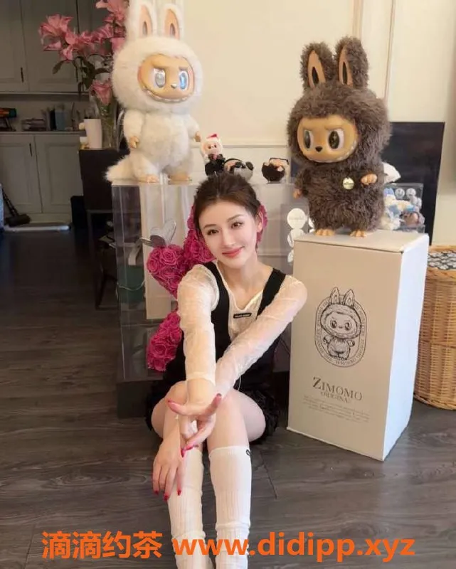 乌鲁木齐楼凤-173cm、45kg、C罩杯，纯天然美女约会