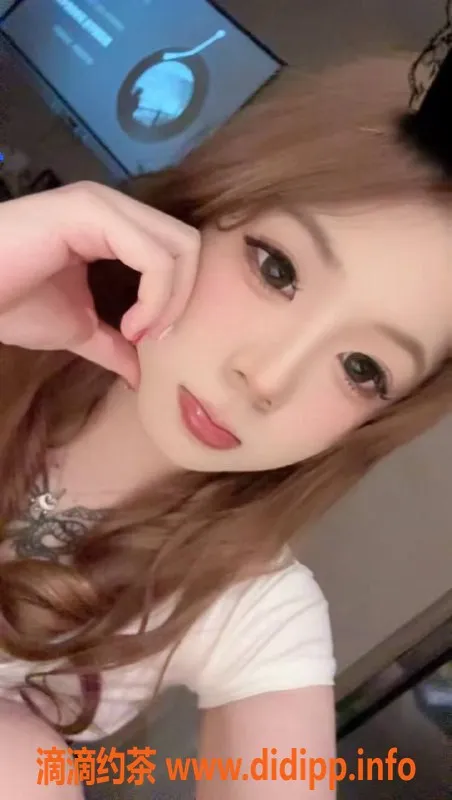 扬州楼凤-扬州邗江小慧宝，三件套微胖嫩妹等你体验