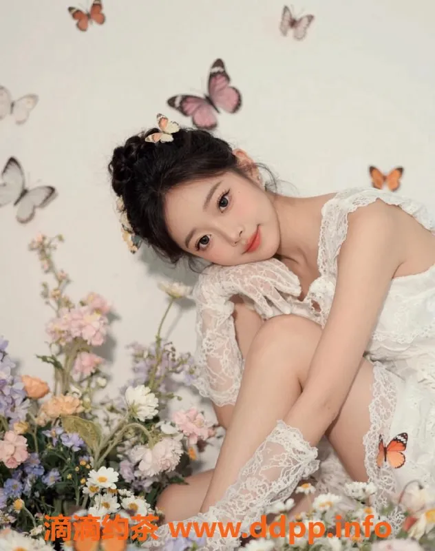 无锡楼凤-梁溪区小奈奈：高颜值丝袜制服服务，口活超棒！