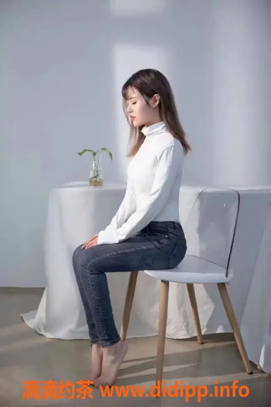 扬州楼凤-扬州广陵#叶子，颜值9.5身材9，服务多样