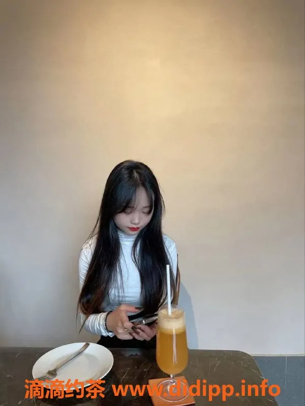 深圳楼凤-南山幸运星 900p 深喉服务超赞