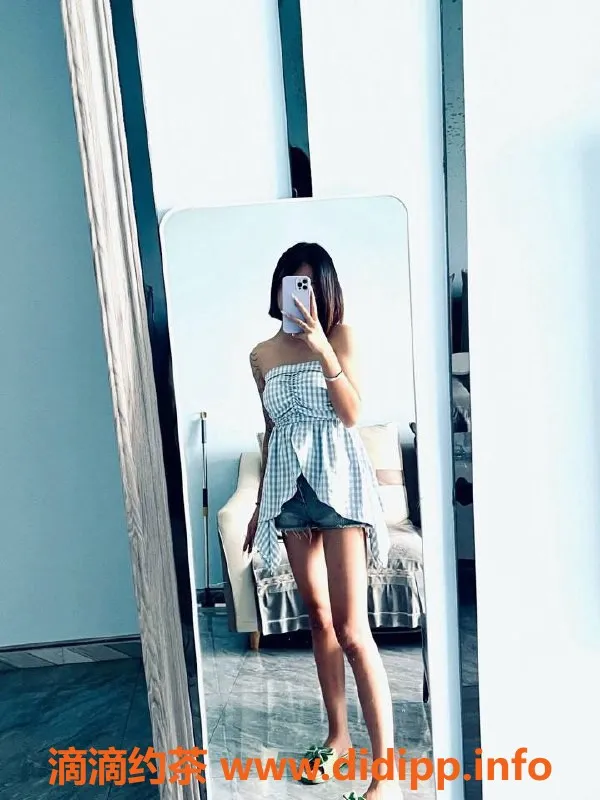 扬州楼凤资源信息,扬州邗江思宝，172厘米高挑嫩妹服务超赞