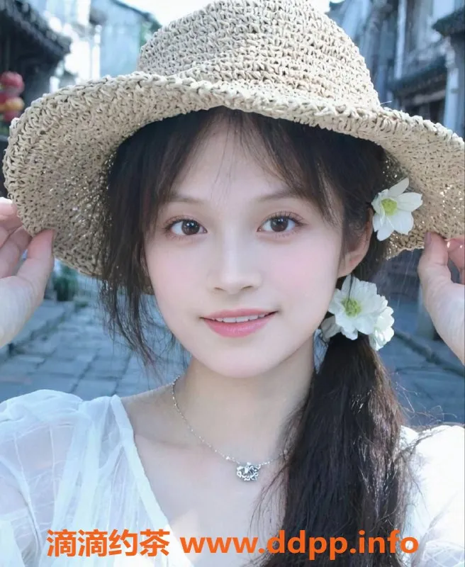 扬州楼凤资源信息,扬州叶微微，身材性感，服务超赞，预约从速