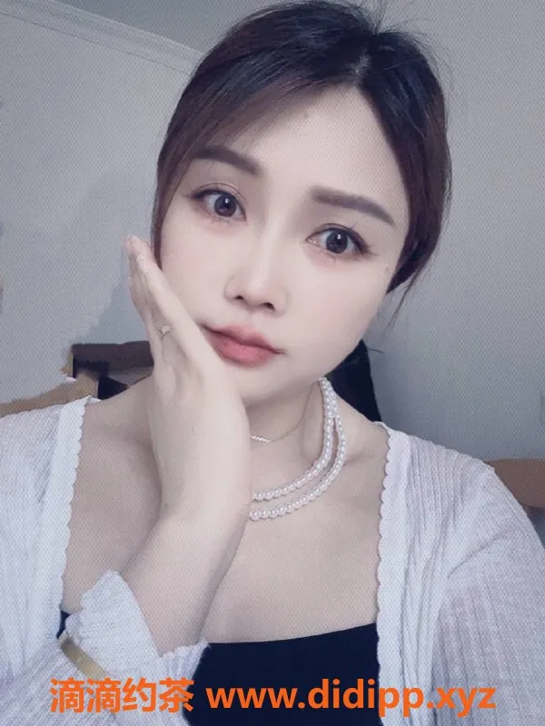 扬州楼凤-泰州海陵团团，欲望之旅，六佰全套服务