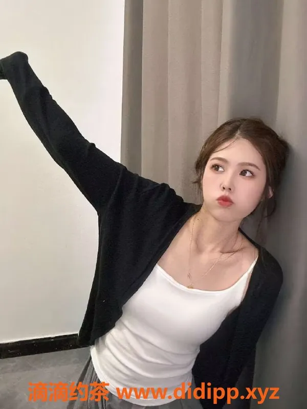 无锡外围-梁溪区静香，高颜值学生兼职，69服务体验