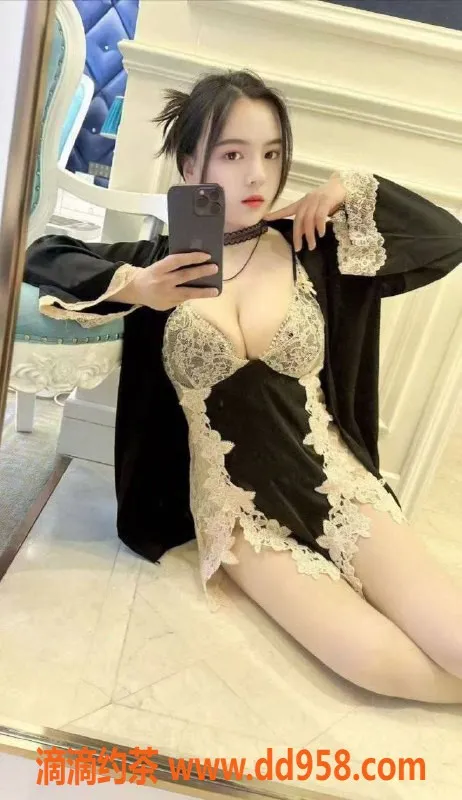 扬州楼凤-泰州火凤凰，肤白韵味少妇，评分9.11