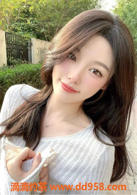 徐州楼凤-云龙区169cm C罩胸 47kg 性感兼职女郎