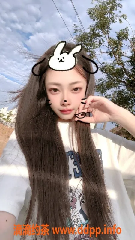 成都楼凤-成华区19岁排骨妹佳佳，165cm 80斤