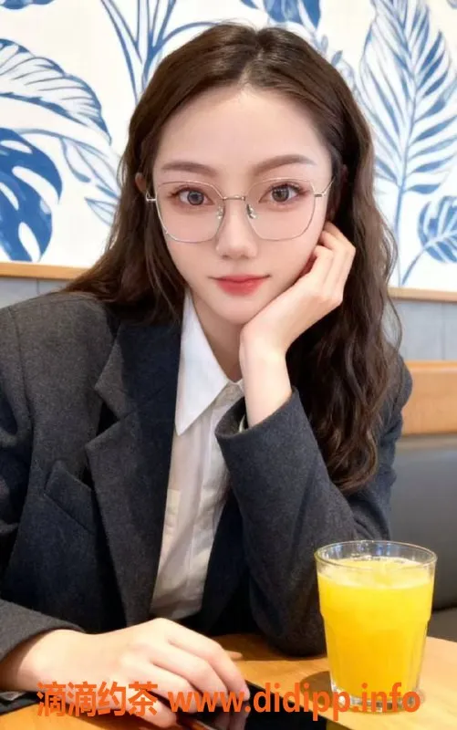 扬州楼凤-扬州邗江95后小姐晓晓，颜值极高，服务一流