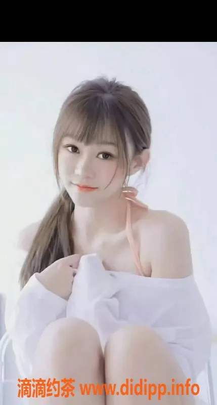 中山楼凤-中山石岐三位美眉，快餐洗吹服务选你爱