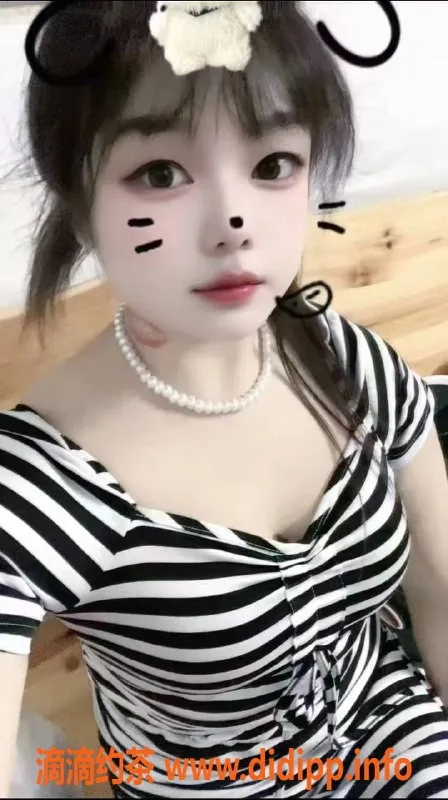 中山楼凤-江门蓬江2位快餐女郎，300元起，服务超棒！