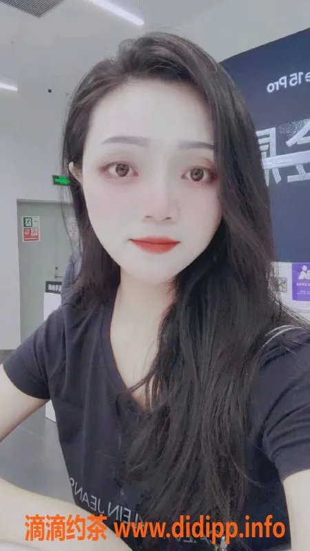 中山楼凤-中山东凤三位小姐姐，快餐400洗吹服务