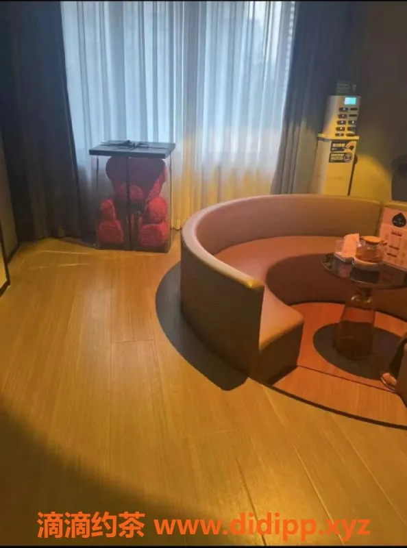 杭州spa会所-武林万达高端服务，老师颜值高，年龄20-26岁