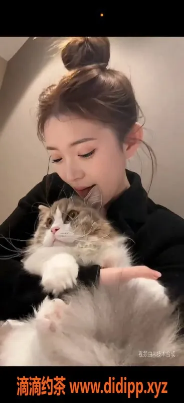 南通楼凤资源信息,崇川区拾玥，18岁165cm A胸，900元起服务