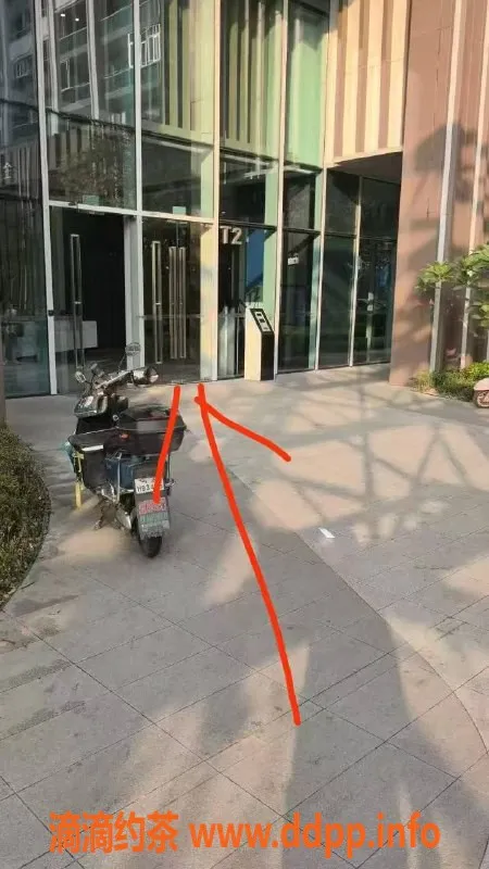 中山楼凤-中山港口双人服务，300快餐，满意再付