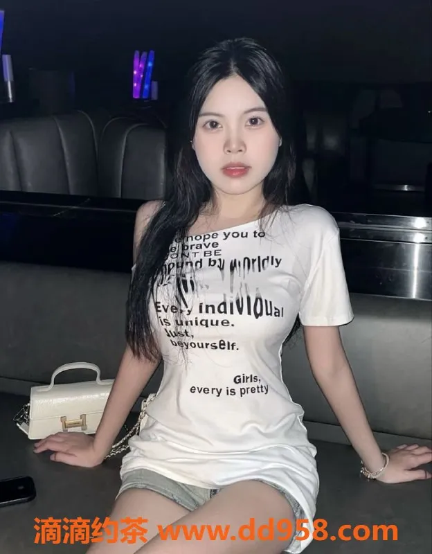 中山楼凤-中山东升2位小姐，洗吹做350起，满意再付