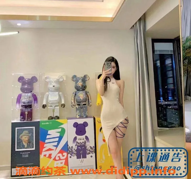 上海楼凤-闵行区小甜饼，高颜值好服务，2300元预约