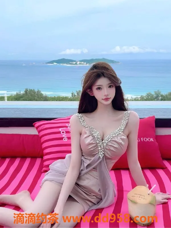 乌鲁木齐楼凤-170新人平面模特，温柔服务，颜值爆表