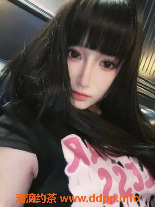 惠州楼凤-19岁秋秋，165cm，98斤，36C，激情服务等你来体验！