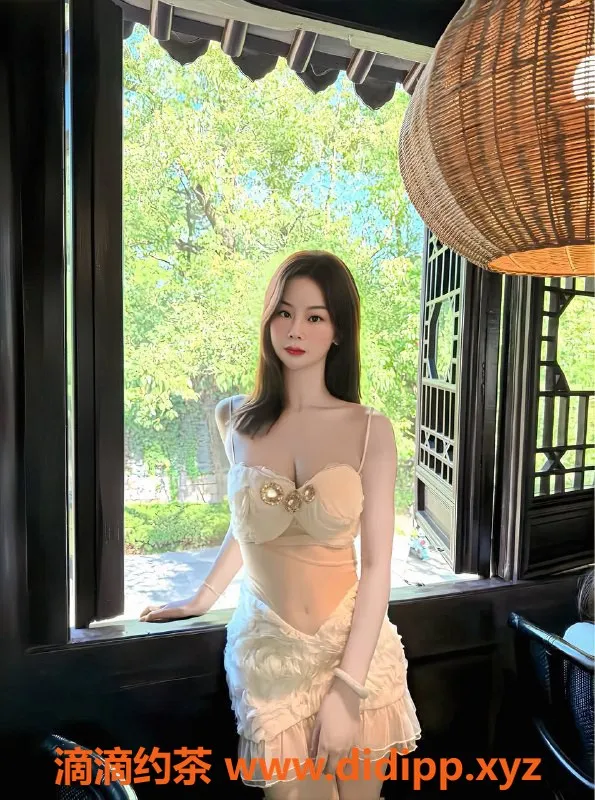 南通楼凤-泰州海陵小小，36D身材，价格300起