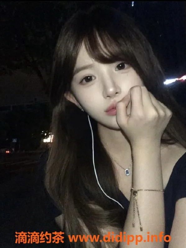 常州楼凤-武进万达茜茜，180大长腿，1000起步