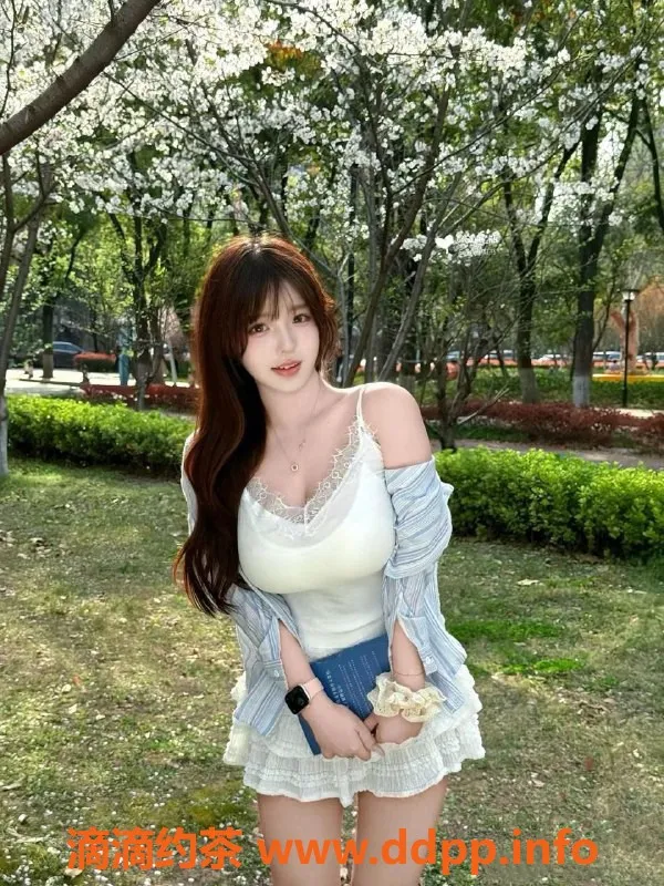 常州楼凤-武进小乔，165cm大胸嫩妹，600元起服务