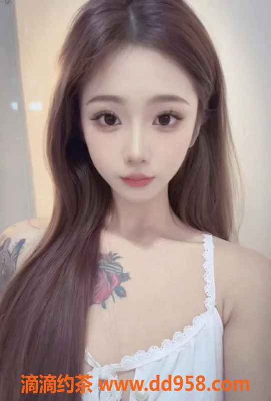 常州楼凤-武进范范，165cm嫩妹，600元起服务