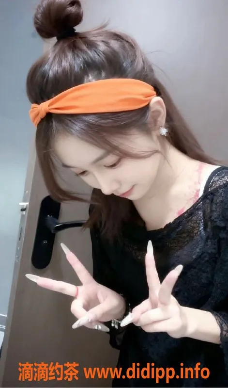 常州楼凤-武进#凤凤，166嫩妹，600陪浴体验