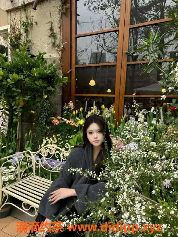 成都楼凤-武侯区嫩妹韩涵，态度超好的5P服务