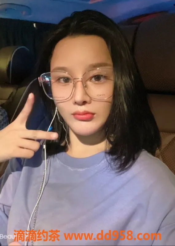 成都楼凤-武侯区柚野，7P大奶御姐，服务热情