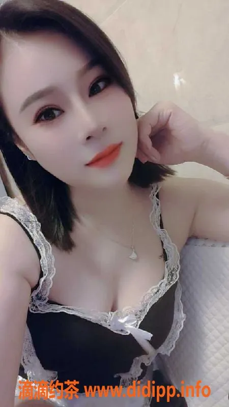 广州楼凤资源信息,白云宝珊珊，36D风骚少妇，400元体验！